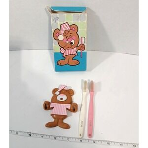 Vintage 1970s Toothbrush Bear-shaped wall Holder Ted E. Bear Avon New Open Box